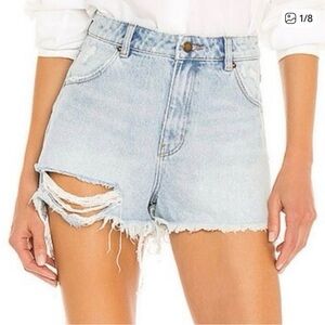 Rollas Size 26 Dusters Shorts Layla Bleach Wash Distressed Destroyed Cutoffs